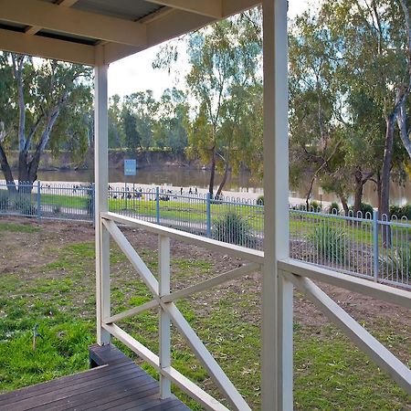 מלון Wagga Wagga Beach Caravan Park מראה חיצוני תמונה
